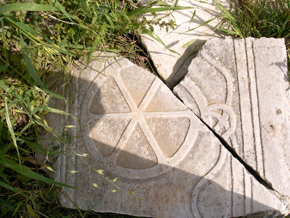 Ichthus symbol shown as an old wheel of a coach